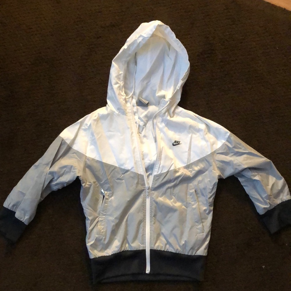 Nike grey white small windbreaker jacket